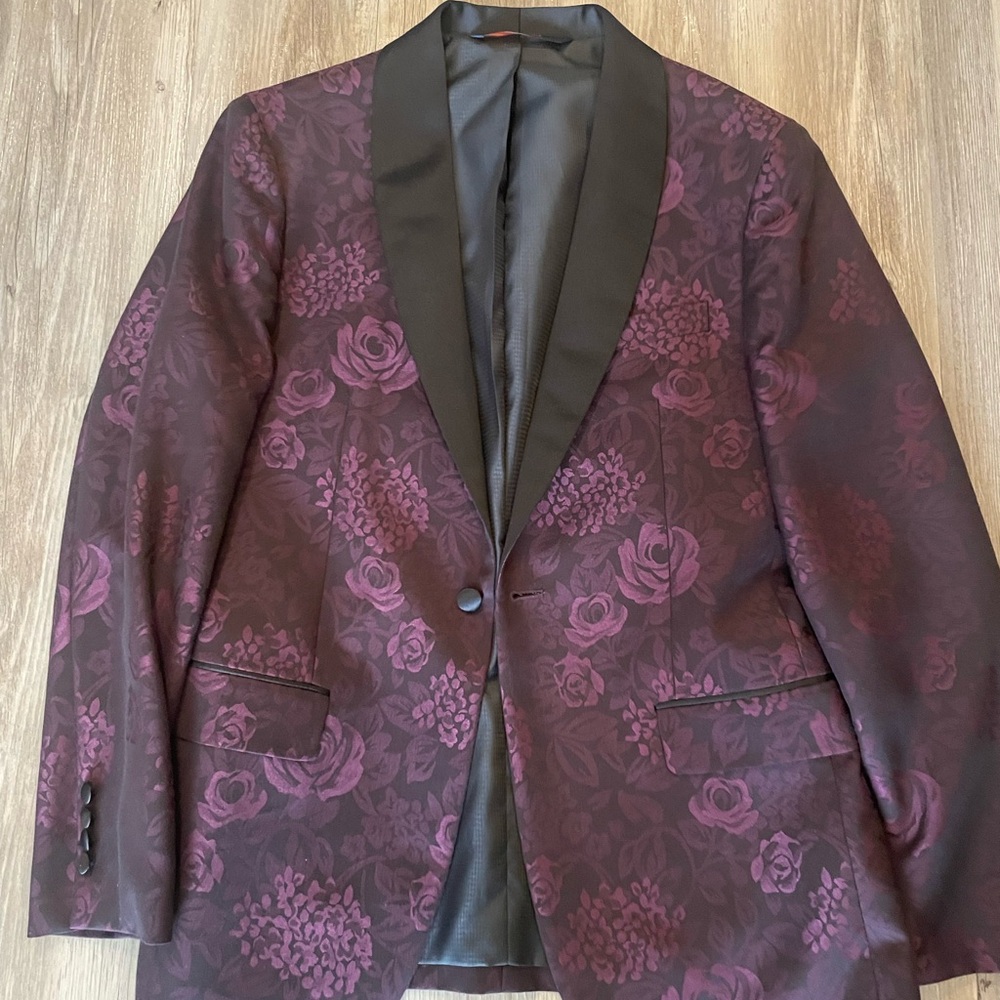 Elegant Floral Blazer in Purple and Black